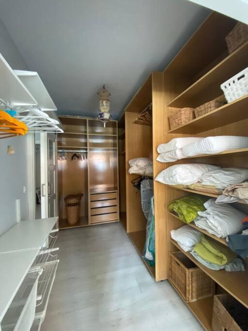Apartamento Piso Centro De A Coruna Luaran gambar