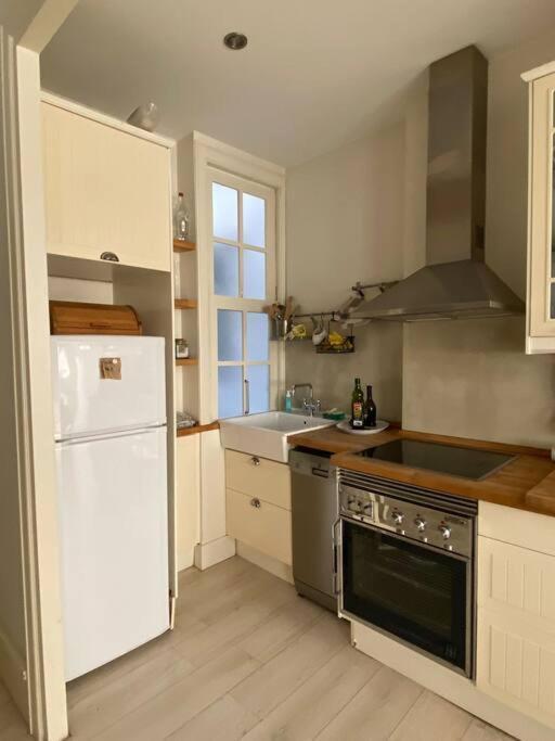 Apartamento Piso Centro De A Coruna Luaran gambar